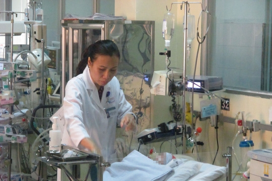 Huy động 9 chuyên khoa cứu chữa bé sơ sinh bị bướu máu bẩm sinh
